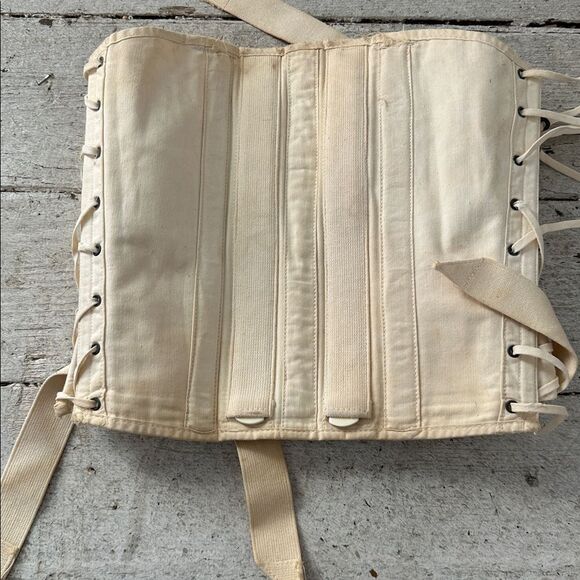 Vintage 1930s Brace Corset By Akron Truss Co - Picture 6 of 7